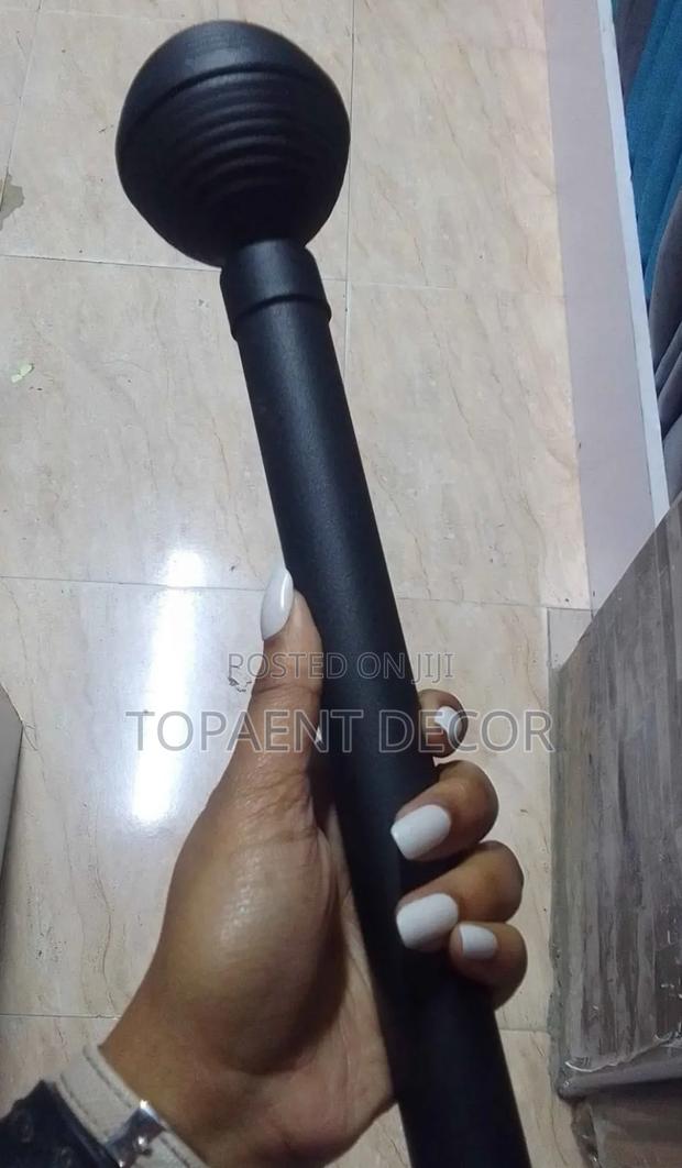 Black Single Powder Coated Non Rusty Curtain Rod