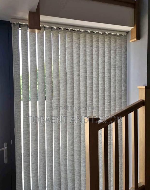 Adjustable Light Control Vertical Office Window Blinds