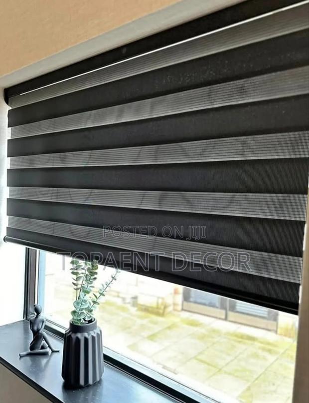 Dark Horizontal Premium Professional Horizontal Office Window Blinds