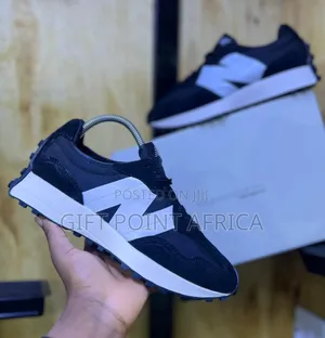 New Balance 327 Sneakers