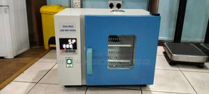 Lab Hot Air Oven - thumbnail 2