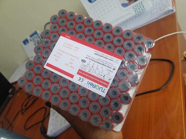 Red Top Vacutainer