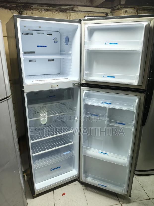 Very Neat Free Standing Armco Double Doors Fridge - thumbnail 2