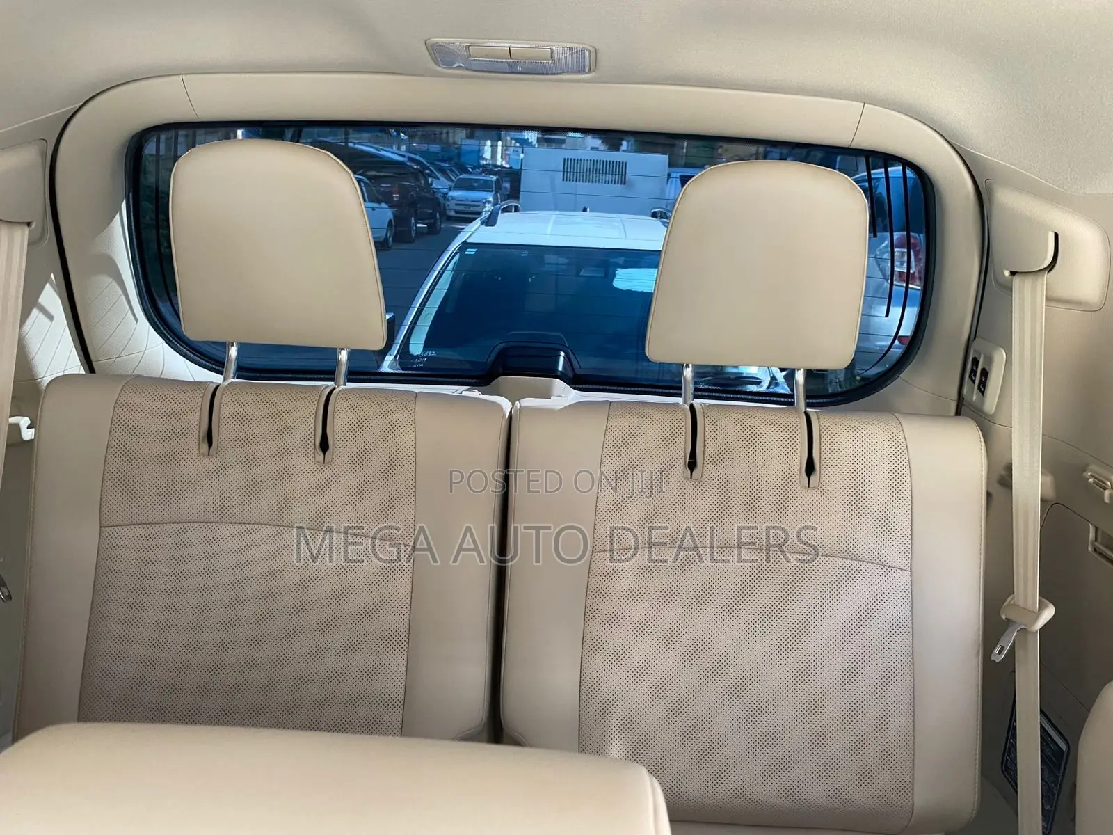 Toyota Land Cruiser Prado 2022 White
