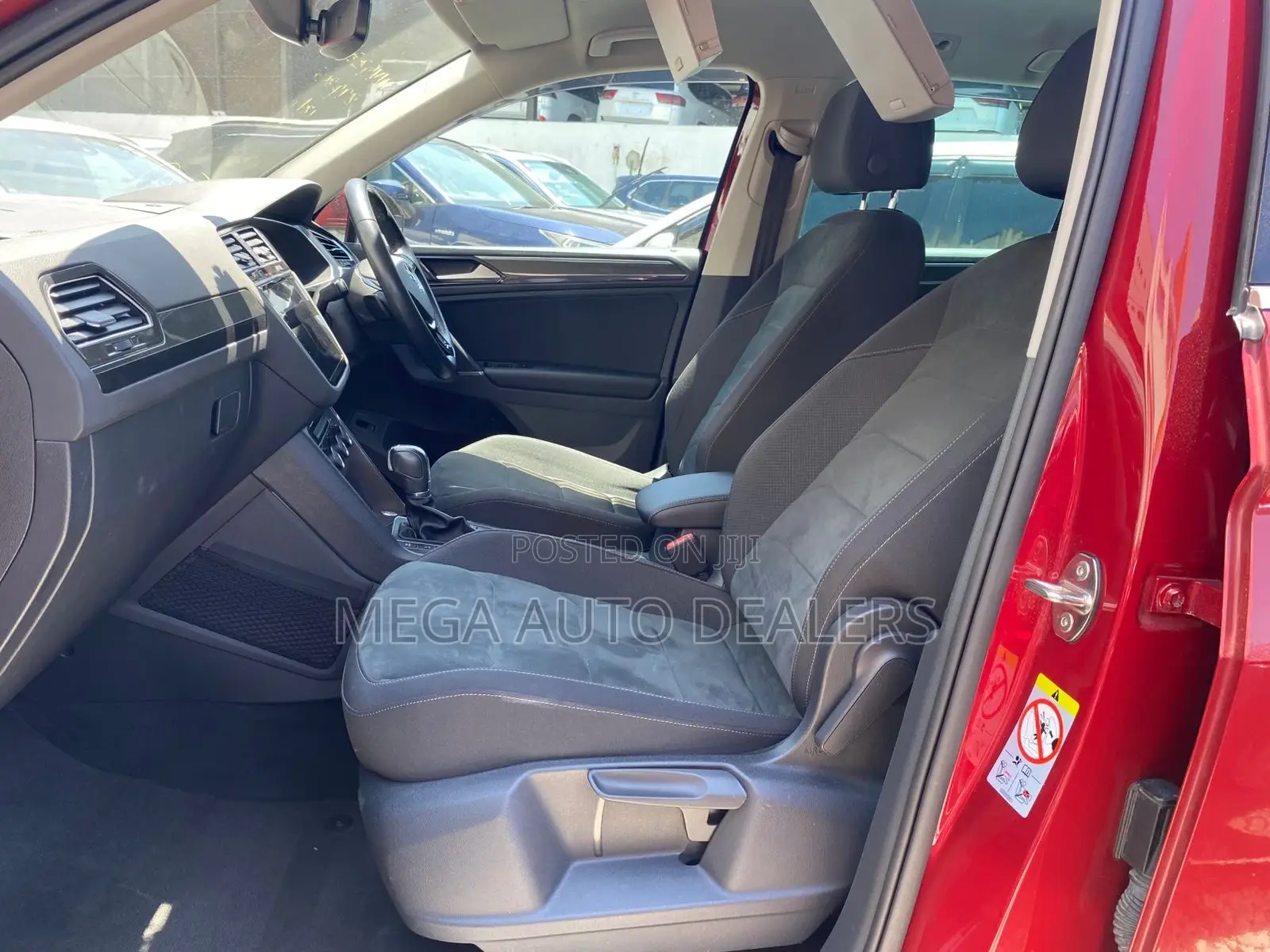 Volkswagen Tiguan 2018 Red