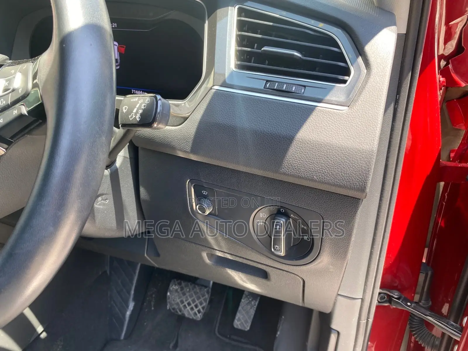 Volkswagen Tiguan 2018 Red