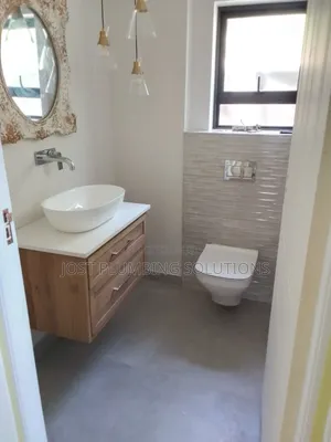 Emergency Plumber ( Blockage, Leakages, Airlock)