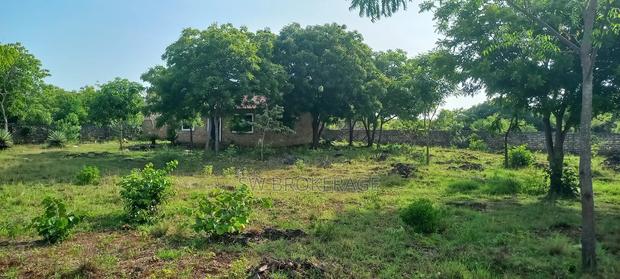 1⁄2 Acre Plot With House | Chale, Kinondo – Kwale County - thumbnail 20