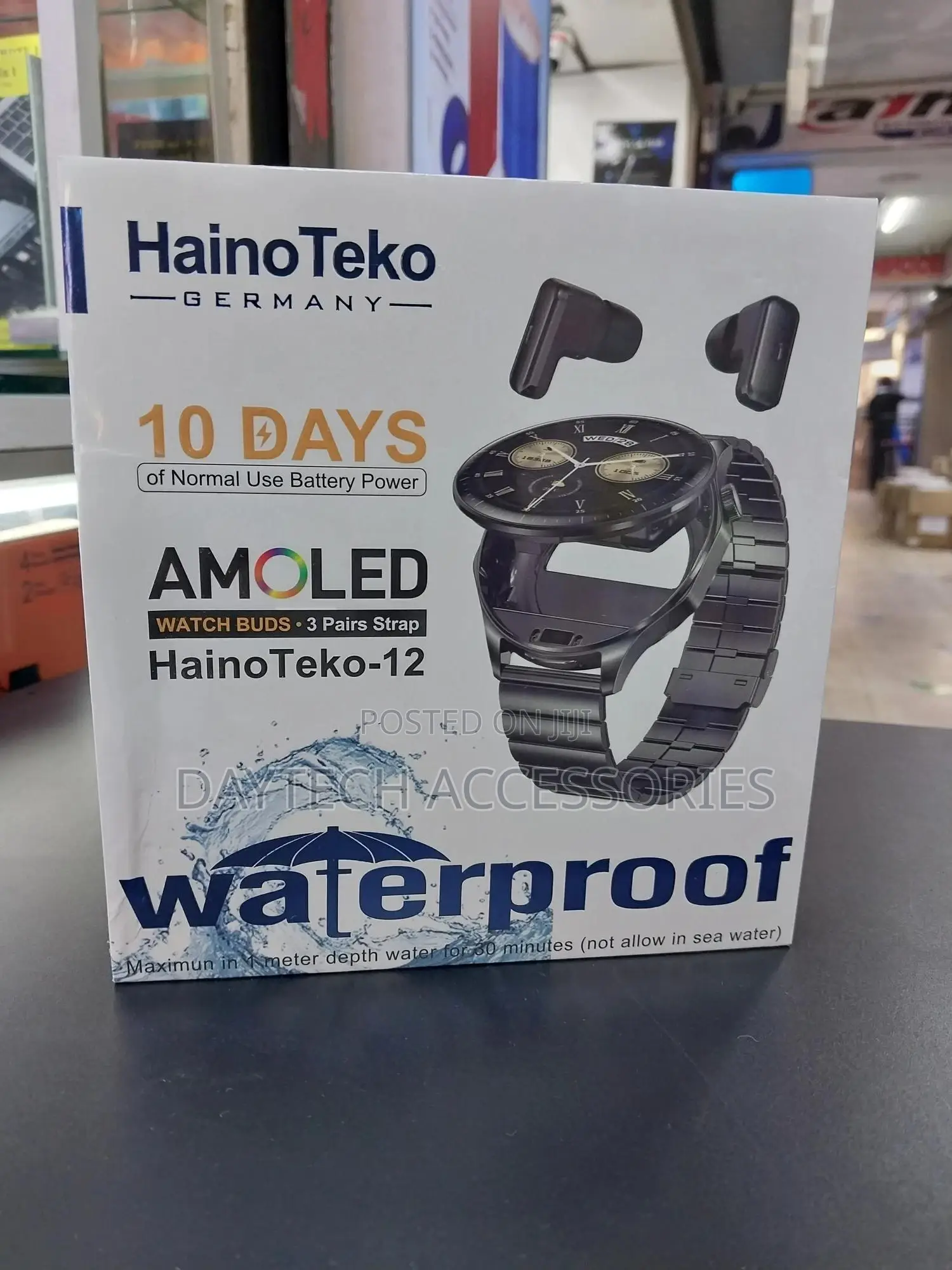 Hainoteko-12 Smartwatch With Earbuds
