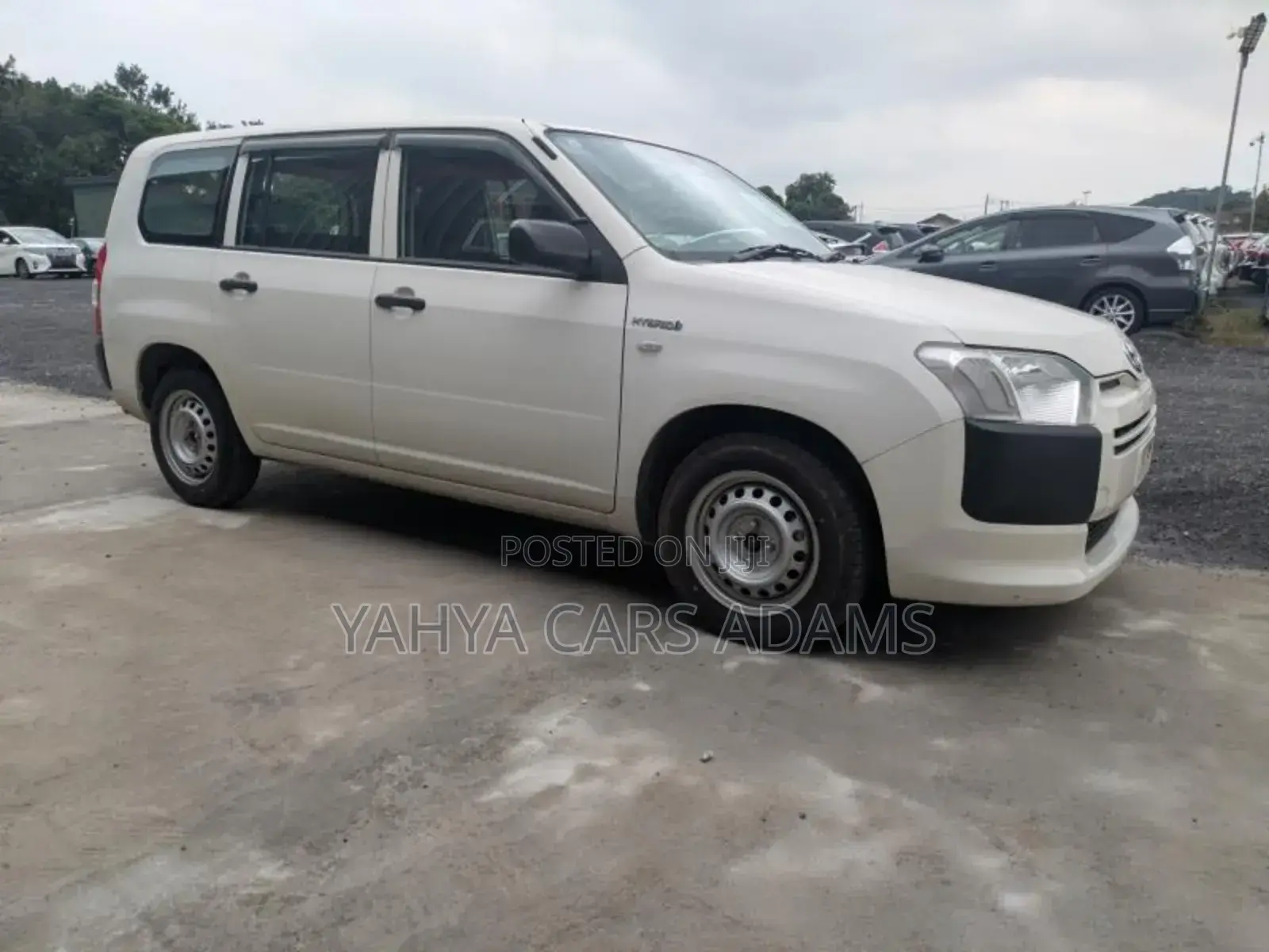 Toyota Probox 1.5 Hybrid GL 2020 White