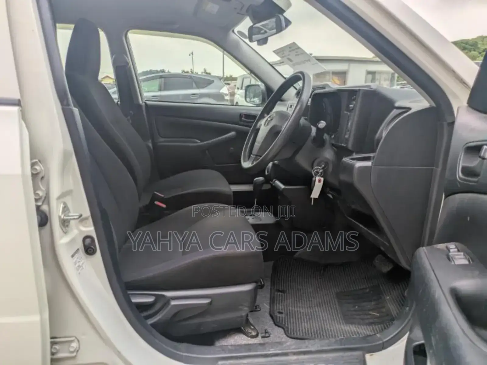 Toyota Probox 1.5 Hybrid GL 2020 White
