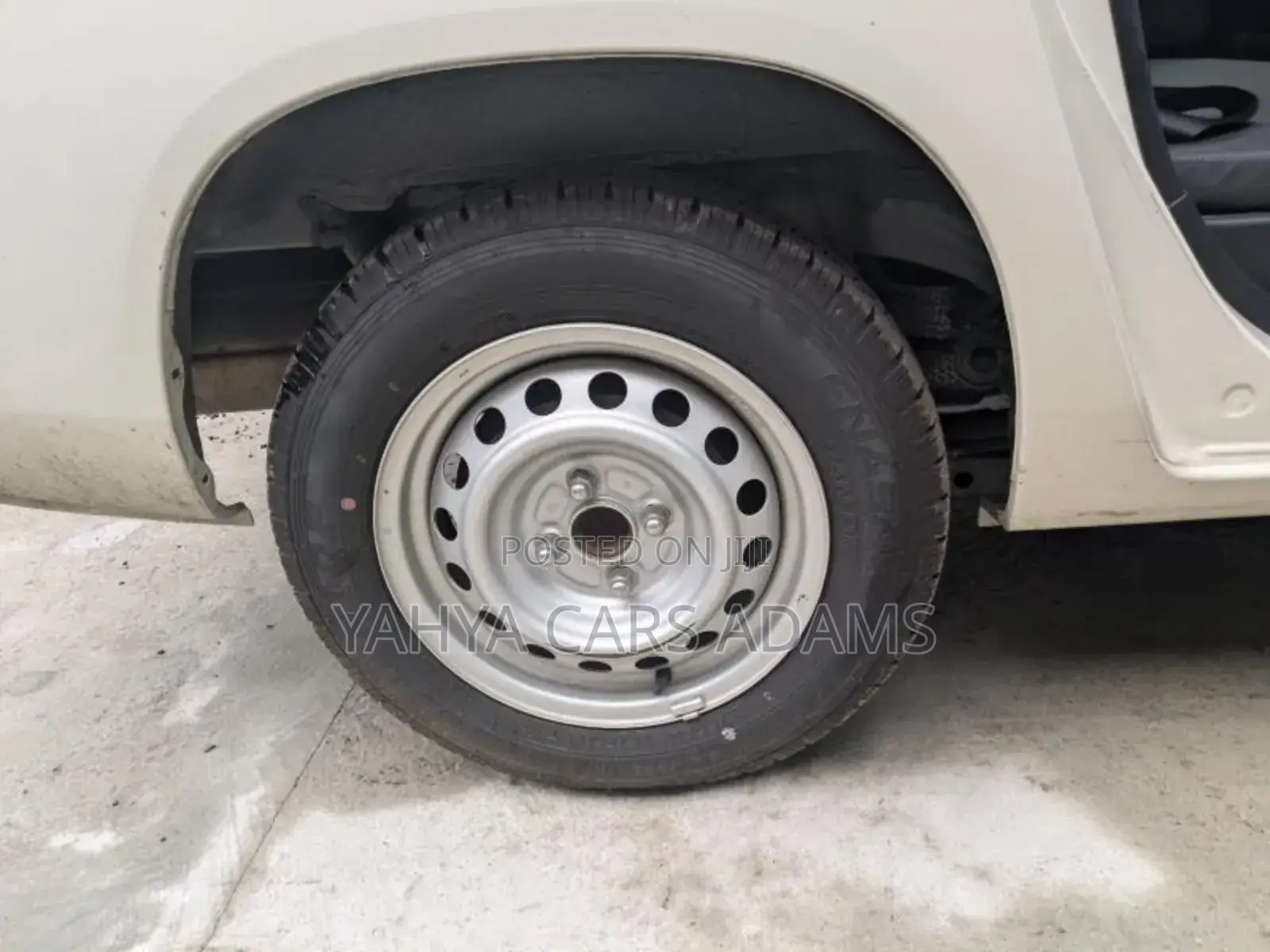 Toyota Probox 1.5 Hybrid GL 2020 White