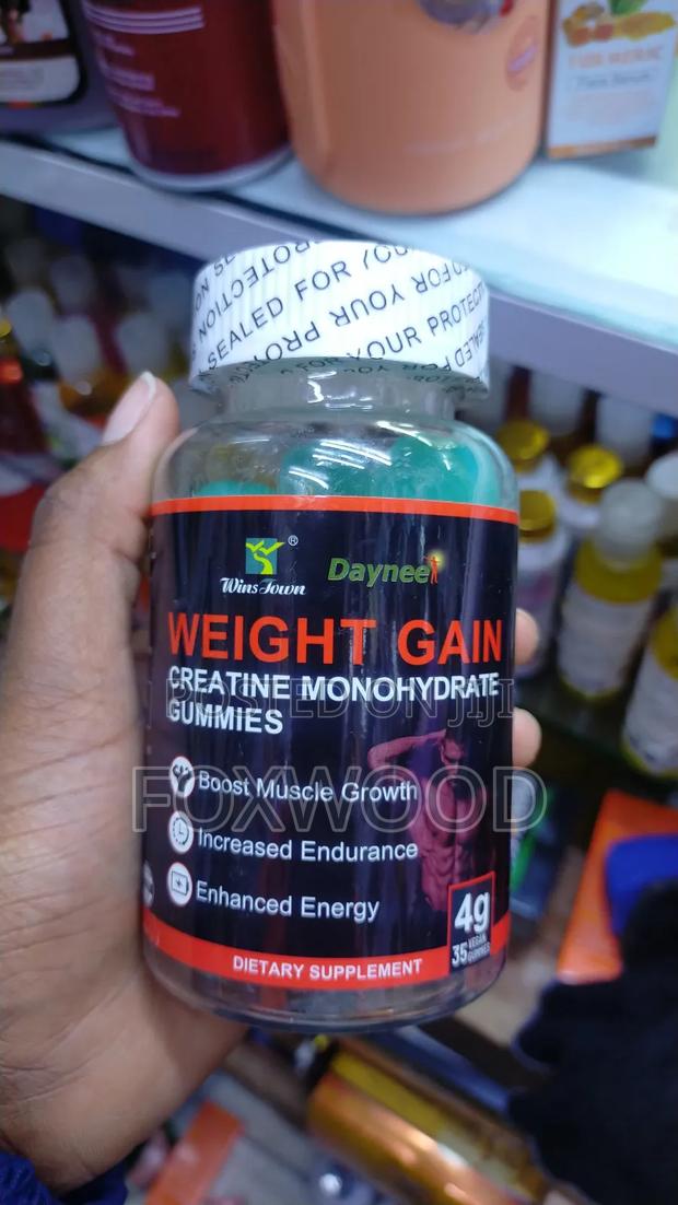 Daynee Weight Gain Creatine Monohydrate Gummies.