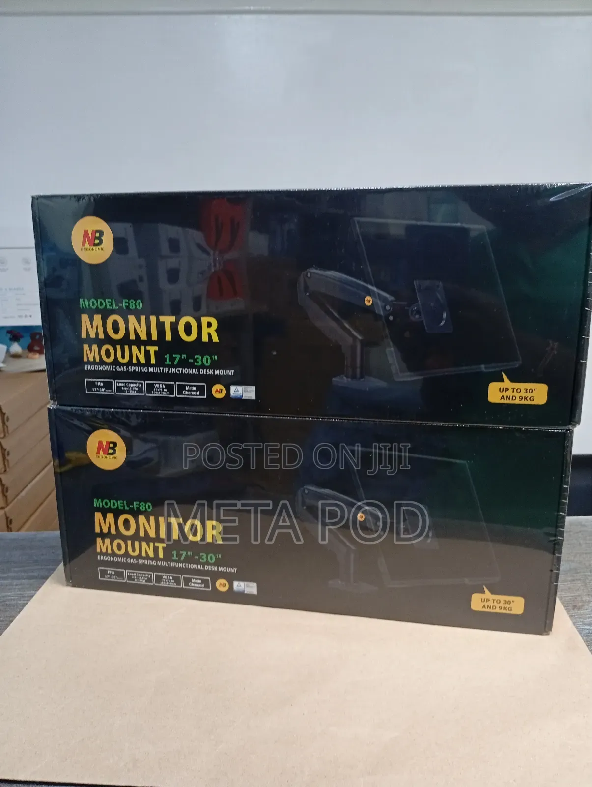 North Bayou F80 Single Arm Monitor Mount 17 " to 30"