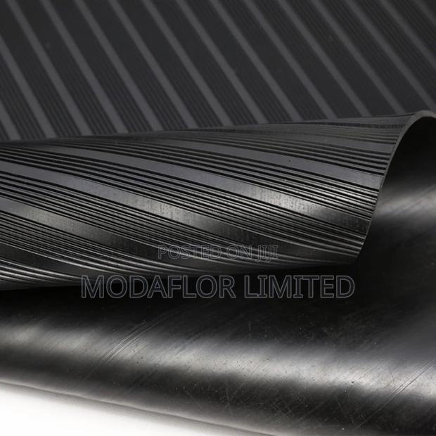 Ribbed Rubber Anti Slip Floor Mat