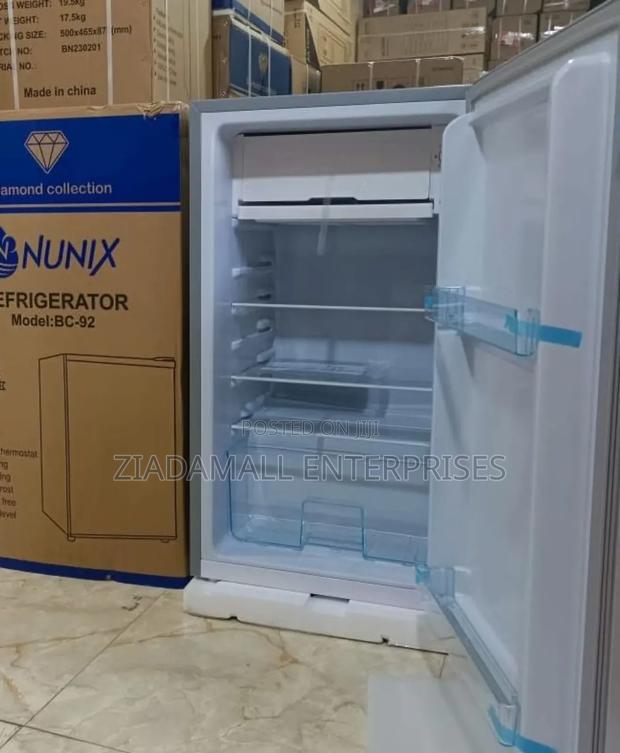  Nunix 92-Litre Mini Refrigerator – Stylish, Spacious Reliable