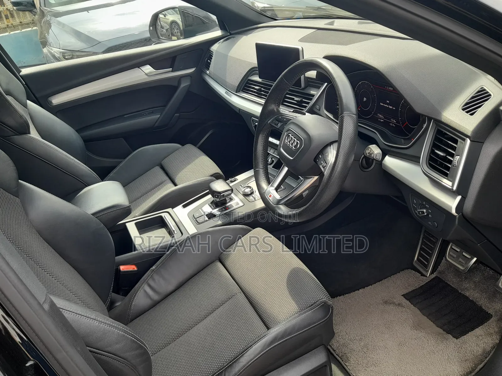 Audi Q5 2.0T Premium AWD quattro 2018 Black