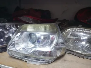 Sienta 2013 Headlight