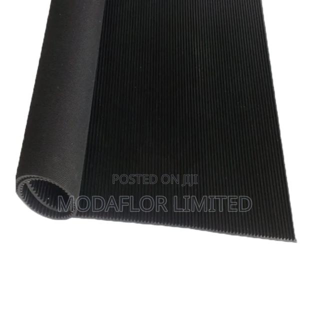 Non Slip Ribbed Rubber Safety Mat