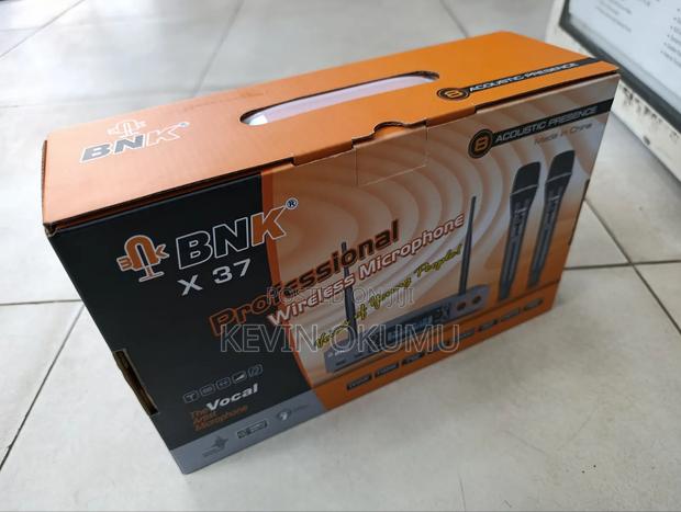 X37 Proffesional Wireless Microphone - thumbnail 2