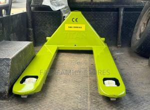 Hydraulic Hand Pallet Truck - thumbnail 2