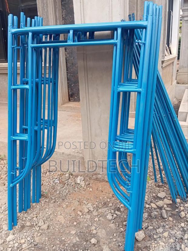 Scaffolding Ladders