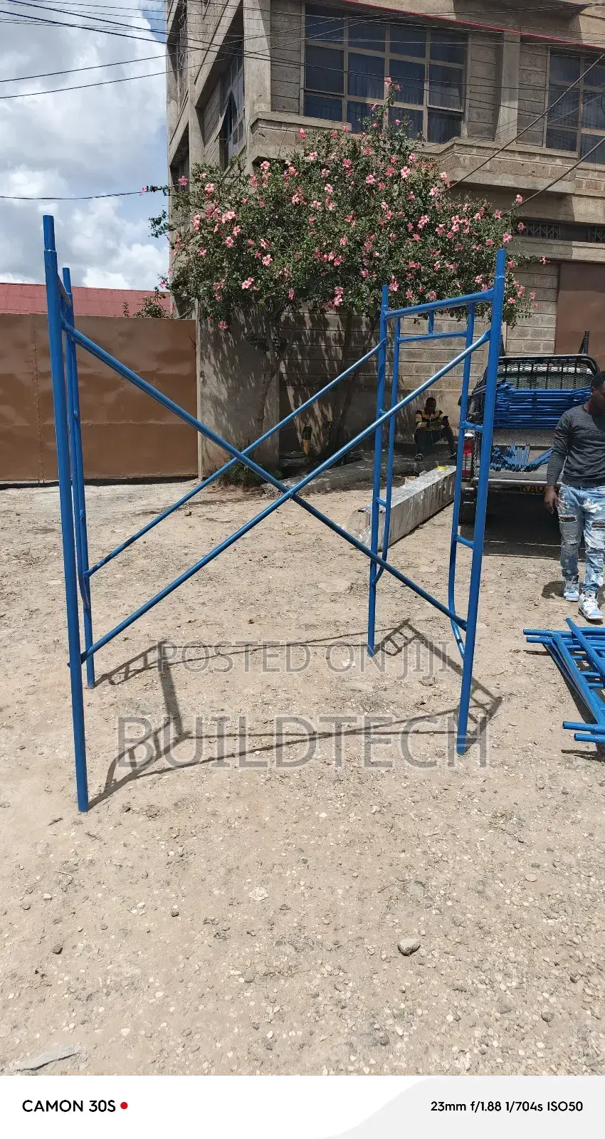 Mobile Scaffolding Access Ladder