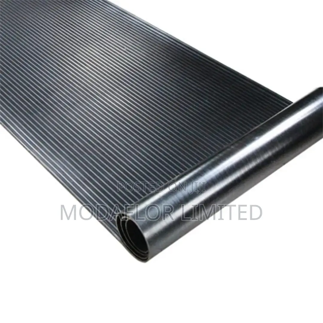 Tough Ribbed Rubber Mat for Entrances