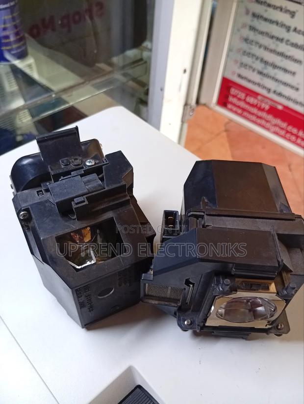 Epson Projector Lamp for Sale – Powerful Light, Zero Flicker - thumbnail 2