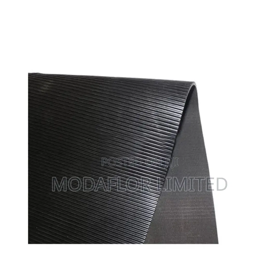 Long Lasting Ribbed Rubber Floor Mat