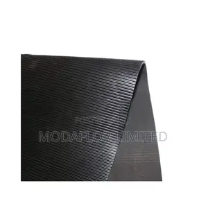 Long Lasting Ribbed Rubber Floor Mat