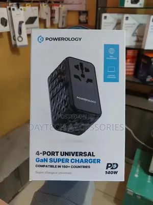 Powerology 4-Port Universal Gan Super Charger 140w