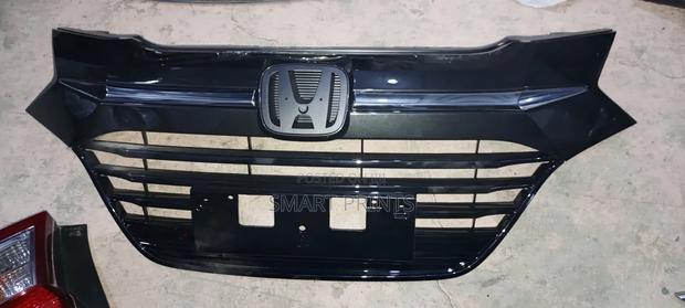 Super Honda Vezel Grill