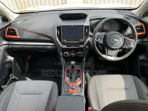 Subaru Forester 2.5i Limited AWD 2018 White
