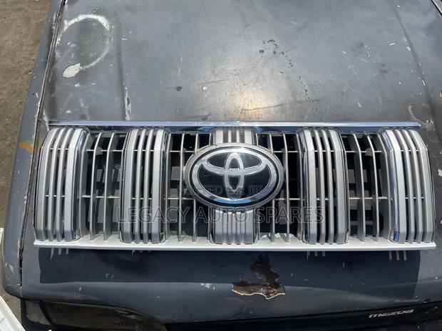 Toyota Prado 165 Grille - thumbnail 2