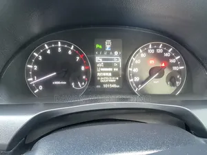 Toyota Premio 2016 Black