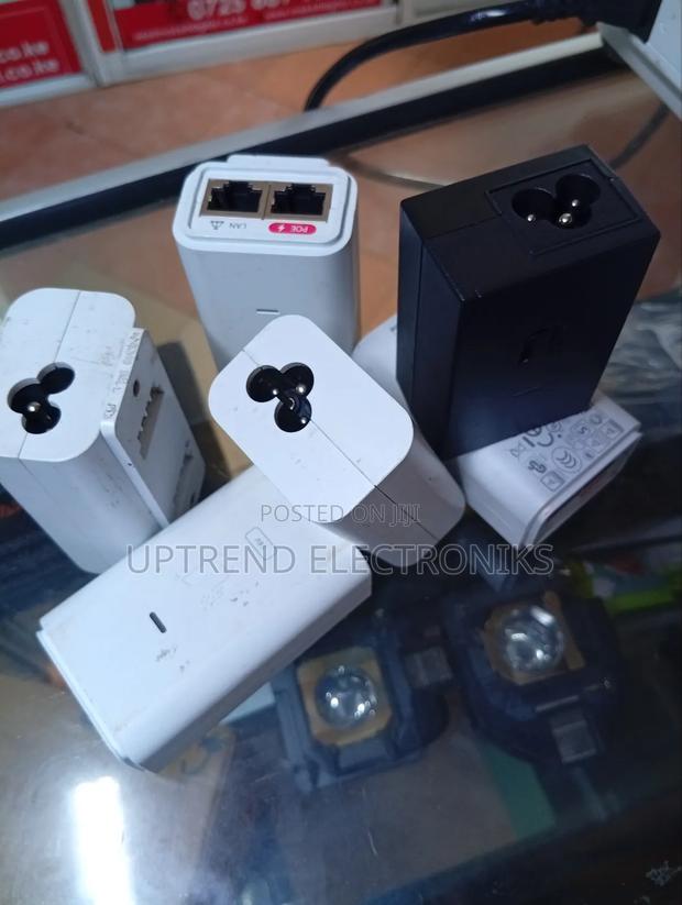 Ex-Uk Ubiquiti Poe 24v – Heavy Duty - main view