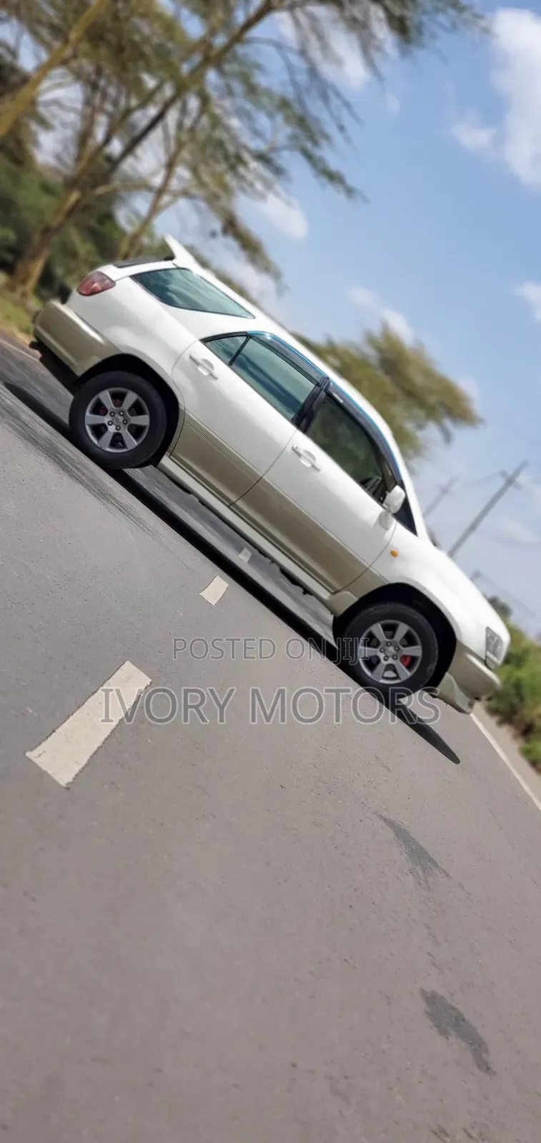 Toyota Harrier 2005 White