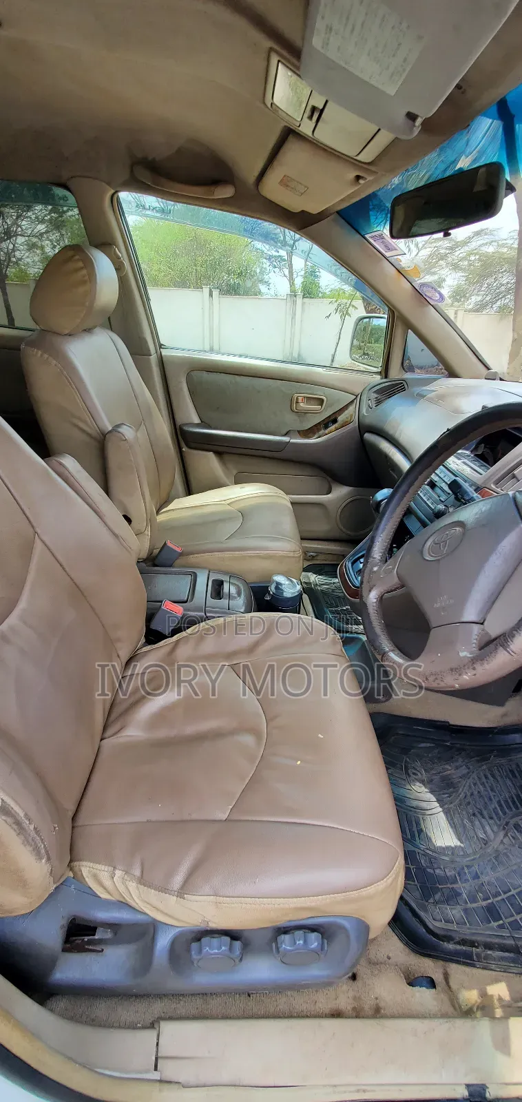 Toyota Harrier 2005 White