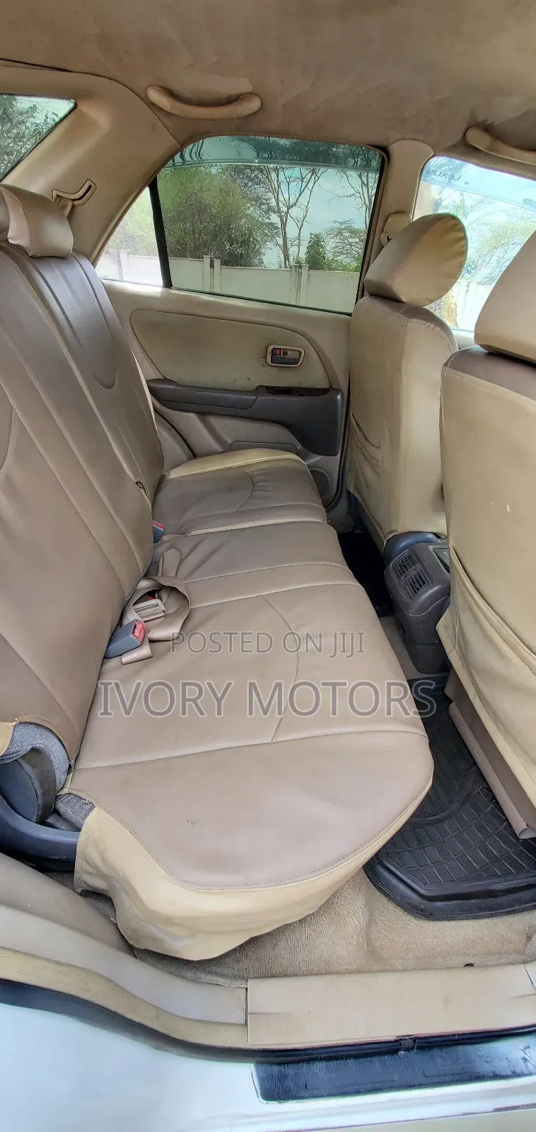 Toyota Harrier 2005 White