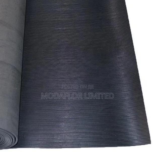 Ribbed Rubber Non Slip Mat for Wet Floors - main view