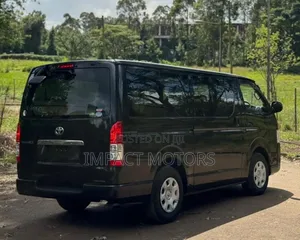 Toyota HiAce 2019 Black