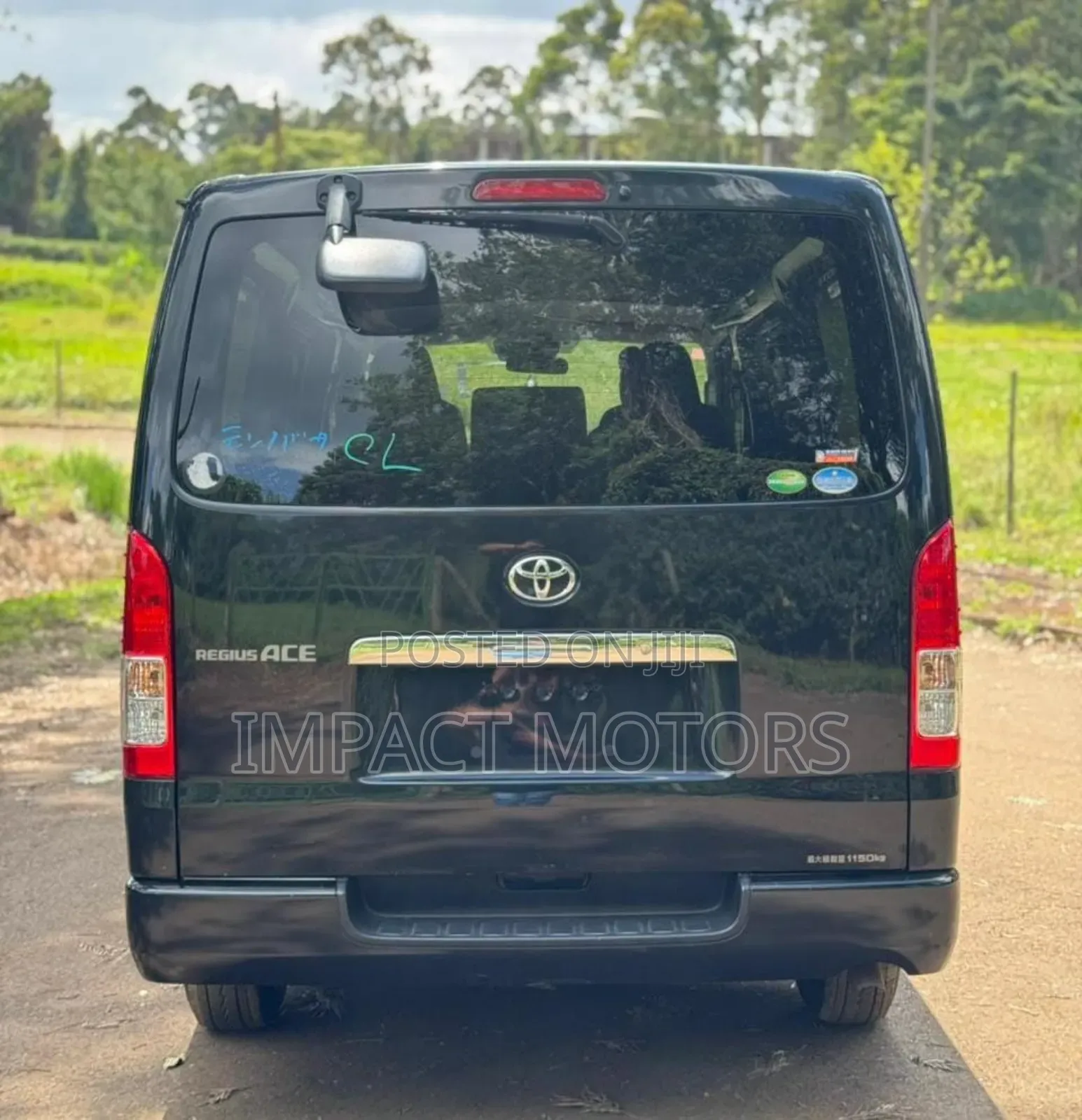 Toyota HiAce 2019 Black