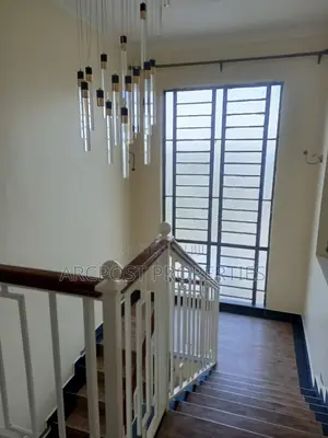 4bdrm Maisonette in Katani for sale