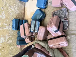Makeup Fiber Briefcase Bag