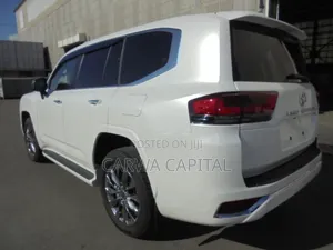 Toyota Land Cruiser 3.3 Diesel 4WD 2022 White