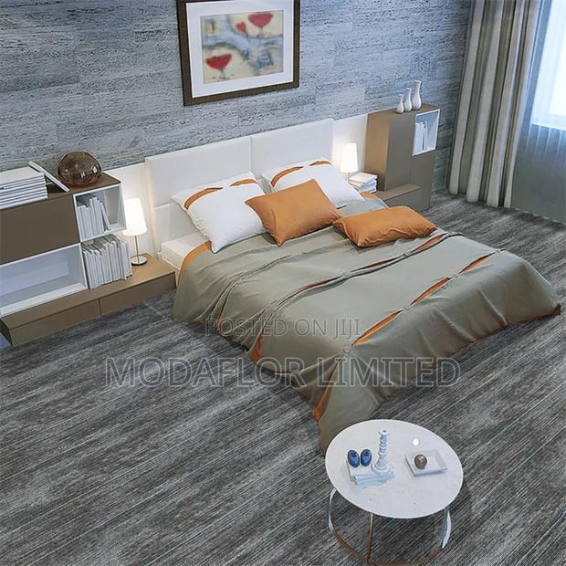 Soft Cushion Carpet Tiles for Comfortable Spaces - main view