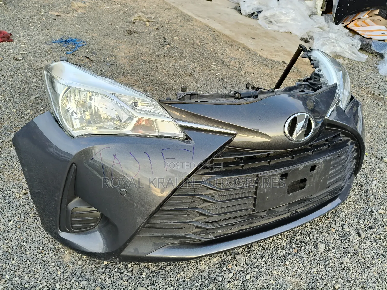 Vitz 2017/ 2018 Model Nosecut