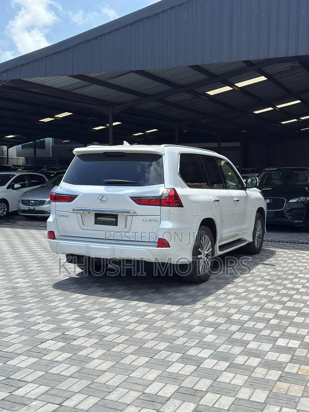Lexus LX 2019 Pearl