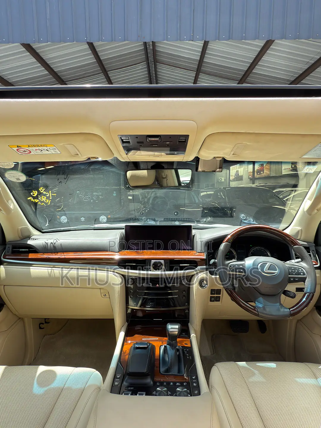 Lexus LX 2019 Pearl